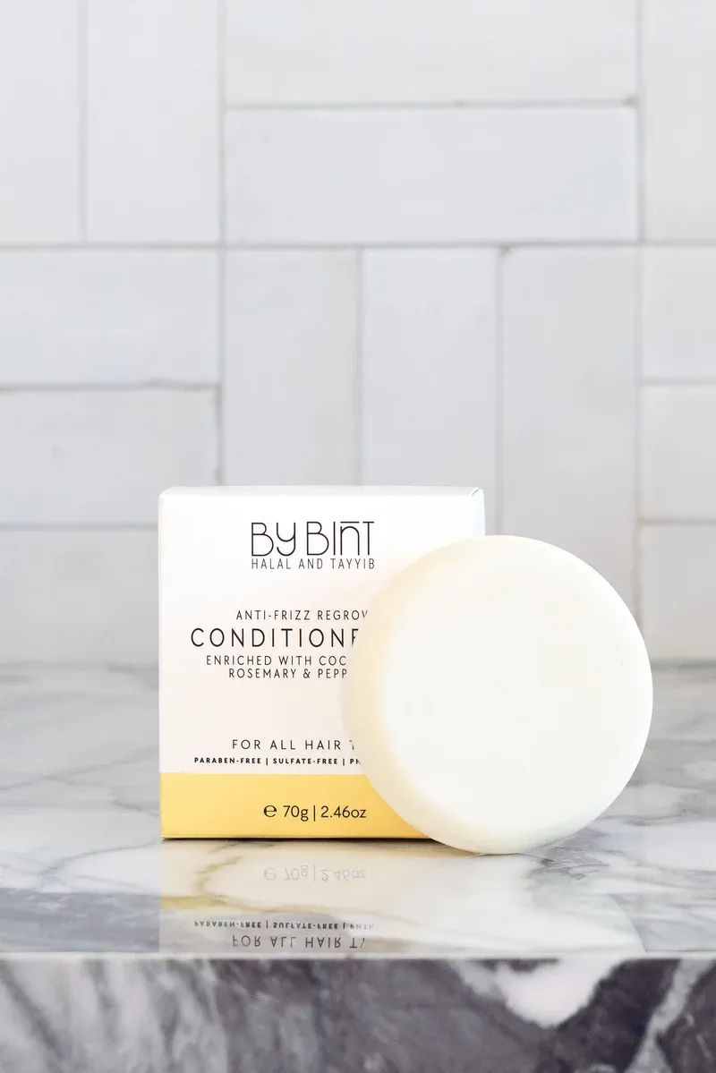 Anti-Frizz Conditioner Bar Strength Support packaging